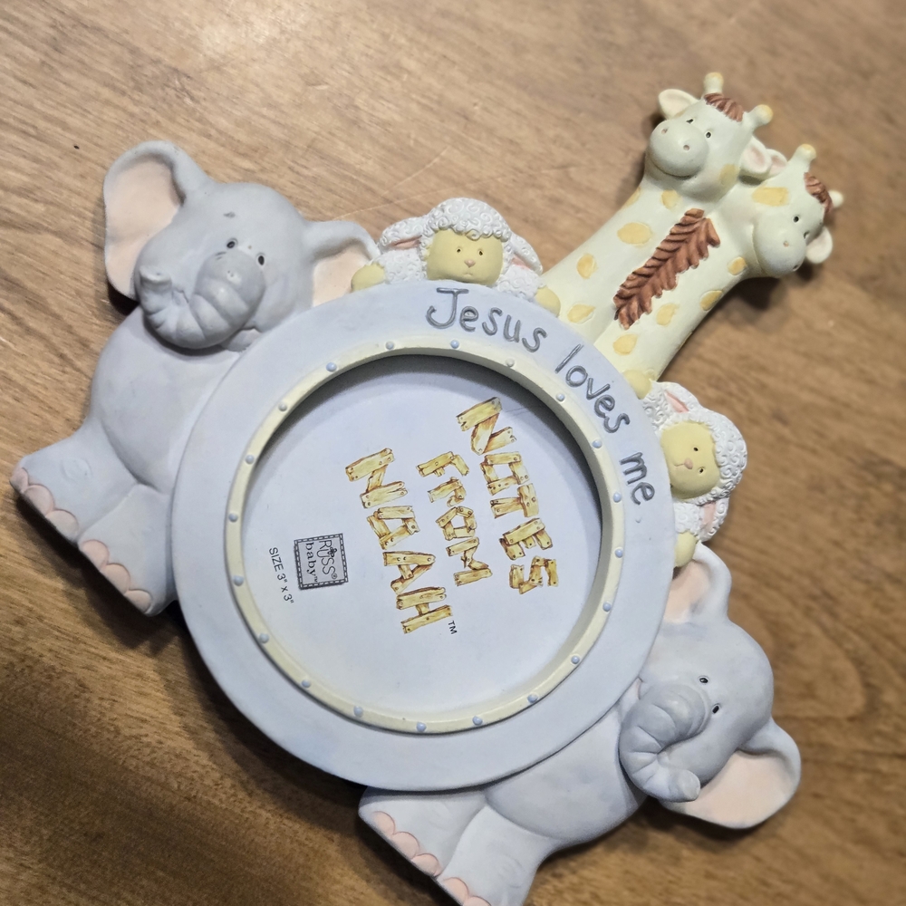 Noah’s Ark Baby Picture Frame – New in Box